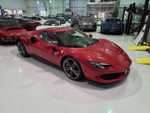 Used 2024 Ferrari 296 GTB RWD image 28