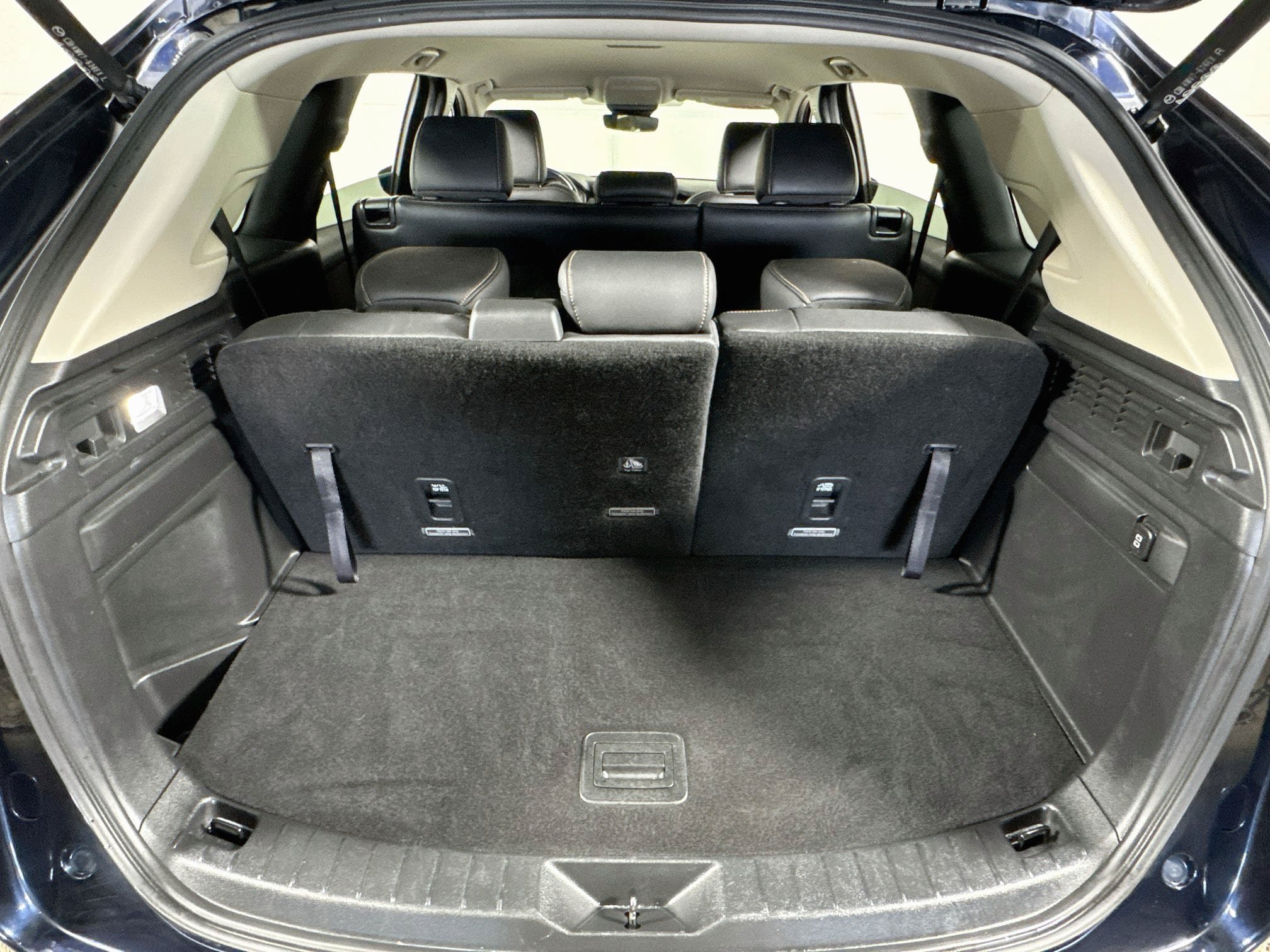 Used 2025 MAZDA CX-90 3.3 Turbo w/ Select Package AWD/4WD image 24