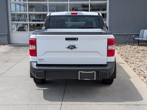 Certified 2024 Ford Maverick XLT FWD image 5