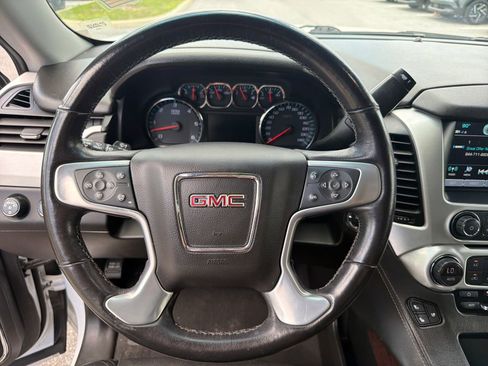 Used 2019 GMC Yukon SLT image 28