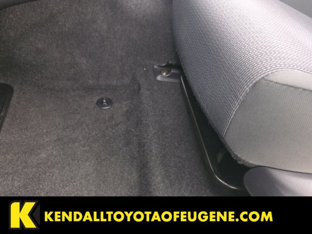 Used 2025 Toyota Prius LE FWD image 23