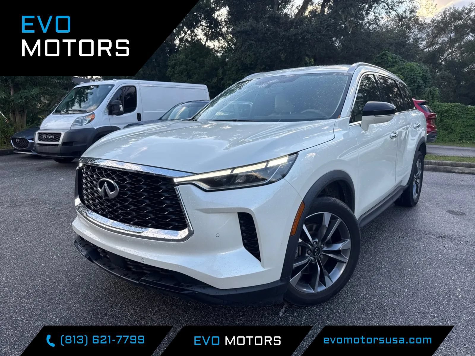 Used 2023 INFINITI QX60 Luxe w/ Cargo Package AWD/4WD image 1