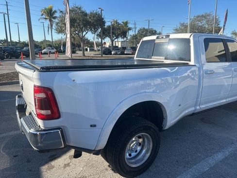 Used 2022 RAM 3500 Laramie image 3