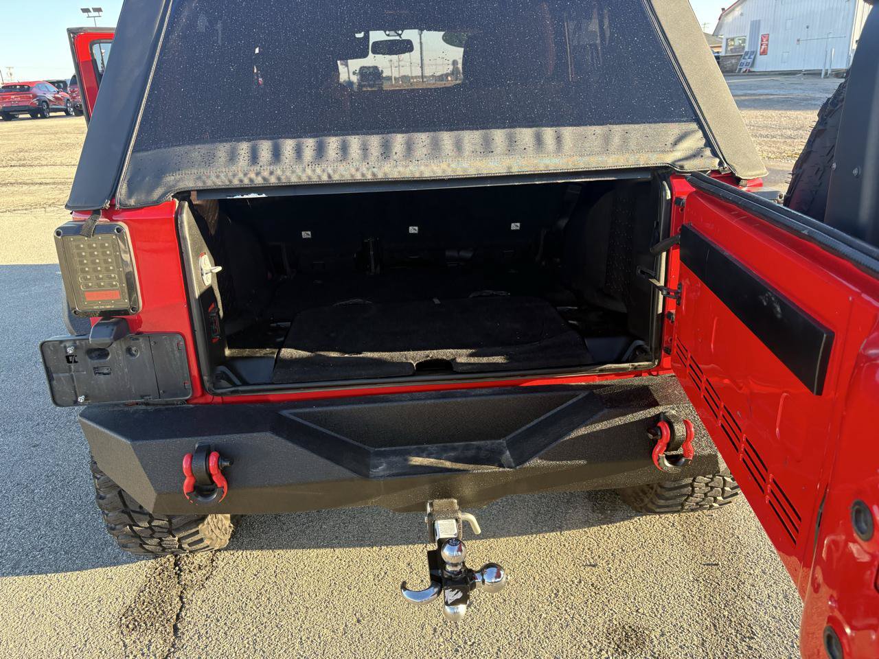 Used 2017 Jeep Wrangler Unlimited Sahara w/ Trailer Tow Group AWD/4WD image 55