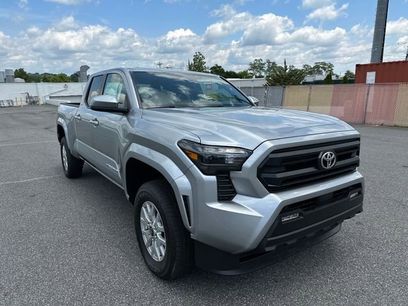 Used 2025 Toyota Tacoma SR5