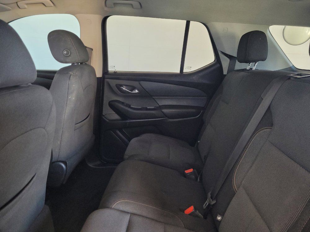 Used 2020 Chevrolet Traverse LS FWD image 18