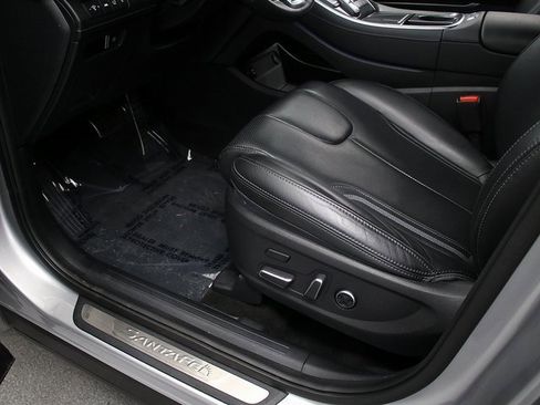 Used 2021 Hyundai Santa Fe Calligraphy image 25