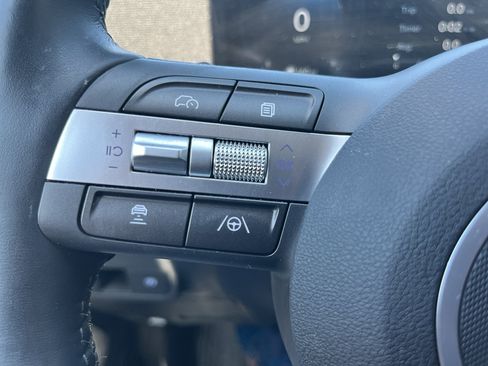 Used 2025 Hyundai Kona Limited AWD/4WD image 20