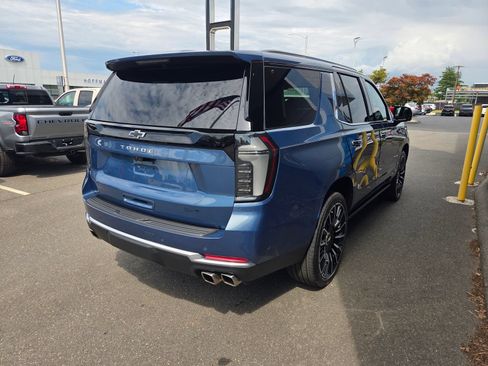 Used 2026 Chevrolet Tahoe High Country AWD/4WD image 5