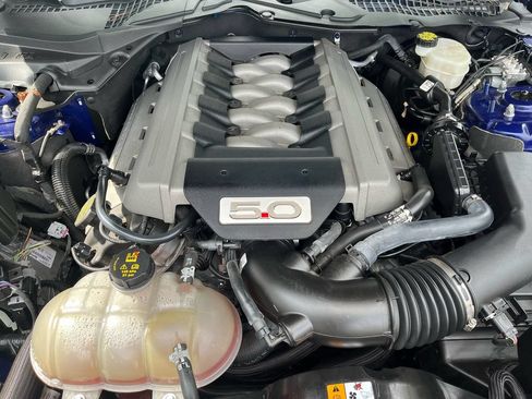 Used 2016 Ford Mustang GT RWD image 26