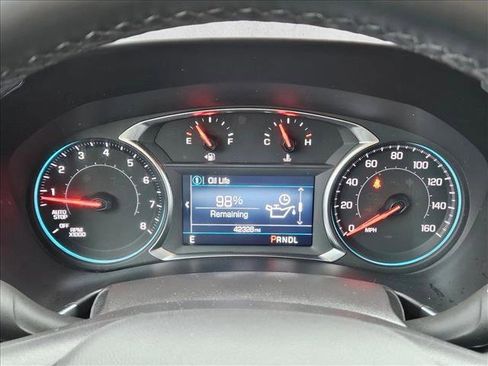 Used 2024 Chevrolet Equinox LT FWD image 11