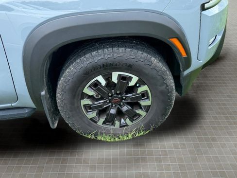 Used 2024 Nissan Frontier Pro-X w/ Pro Convenience Package RWD image 17