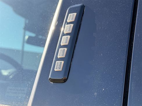 Used 2022 Ford F150 XLT w/ Equipment Group 302A High image 33