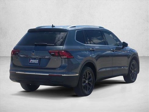 Used 2024 Volkswagen Tiguan SE image 5