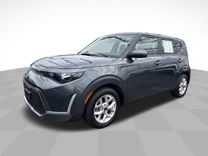Used 2023 Kia Soul LX w/ Option Group 015