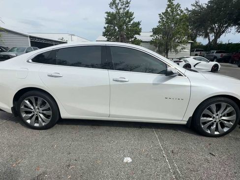Certified 2017 Chevrolet Malibu Premier w/ Premier Sun and Wheel Package FWD image 9