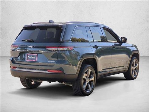 New 2026 Jeep Grand Cherokee Limited AWD/4WD image 2