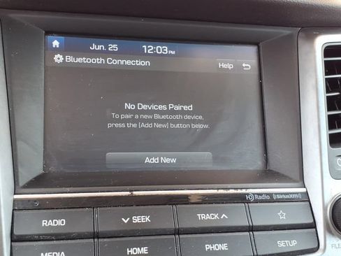 Used 2018 Hyundai Tucson SEL FWD image 8