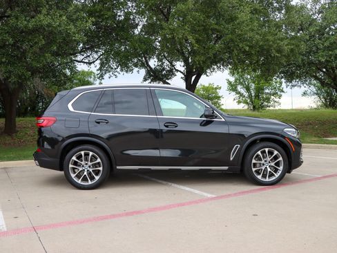 Used 2019 BMW X5 xDrive40i w/ Convenience Package AWD/4WD image 8