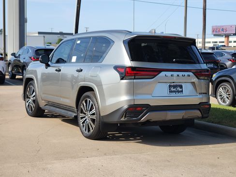 New 2026 Lexus LX 700h Luxury AWD/4WD image 4