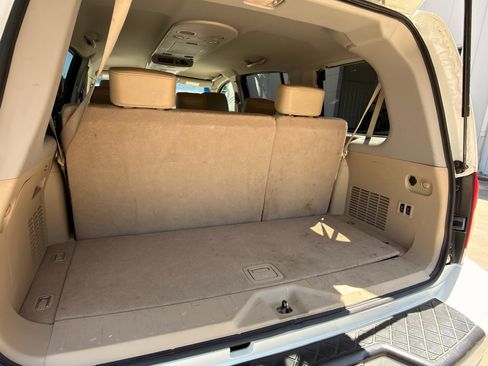 Used 2011 Nissan Armada SL image 23