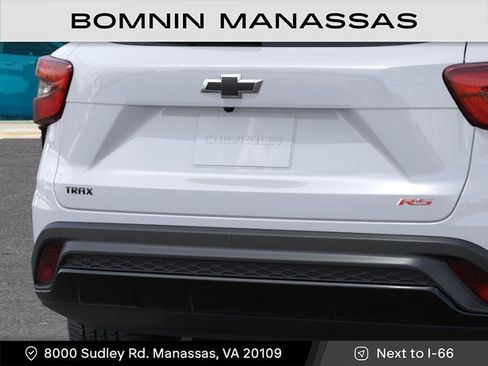 New 2026 Chevrolet Trax RS w/ Sunroof Package FWD image 14