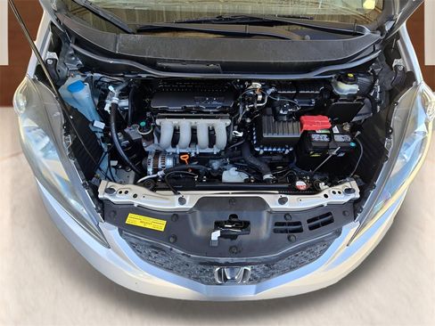 Used 2013 Honda Fit Base image 16