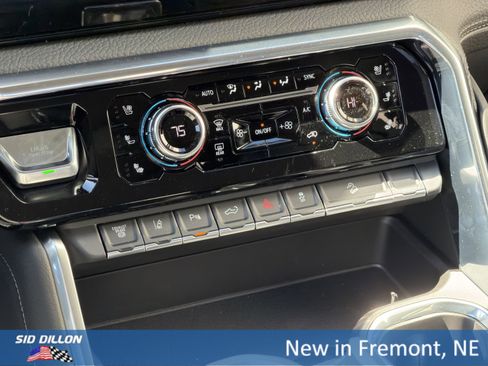 New 2026 GMC Sierra 3500 Denali w/ Denali Reserve Package image 12