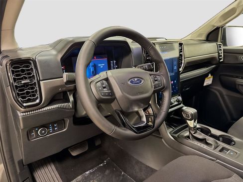 New 2026 Ford Ranger XLT w/ Equipment Group 301A High AWD/4WD image 9