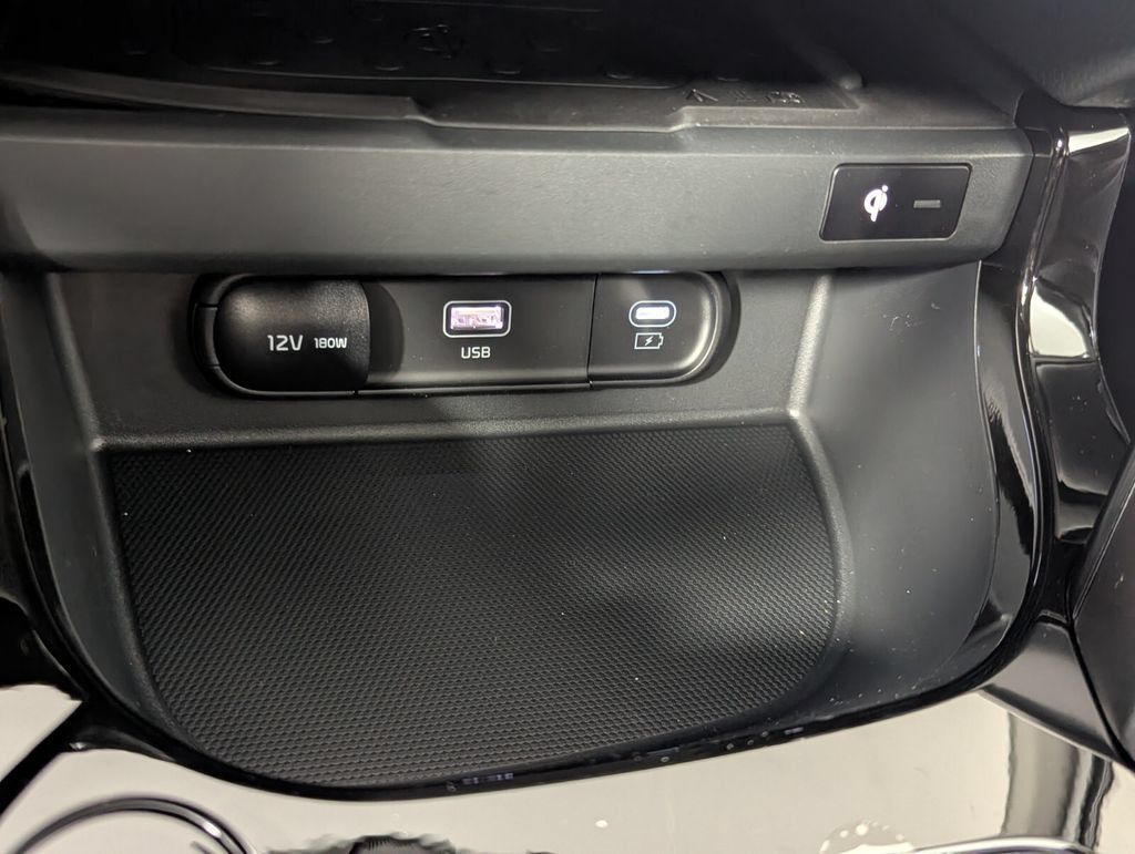 New 2026 Kia Seltos SX AWD/4WD image 20