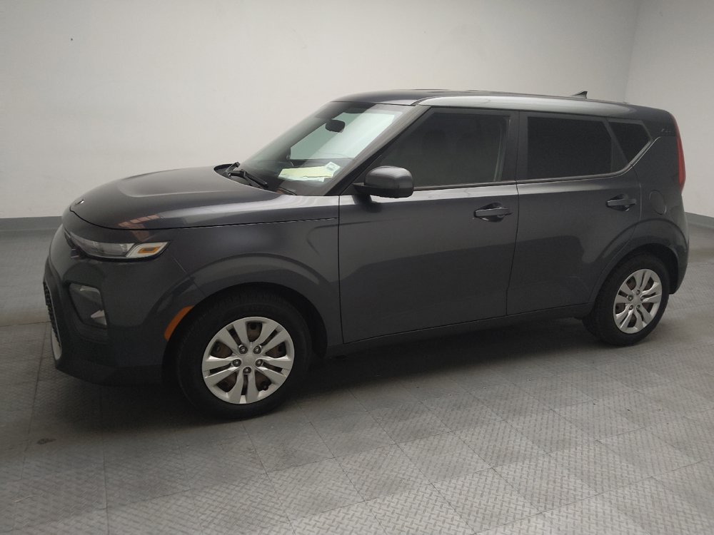 Used 2021 Kia Soul LX FWD image 2