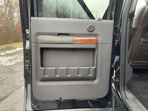 Used 2015 Ford F350 King Ranch w/ King Ranch Package image 17