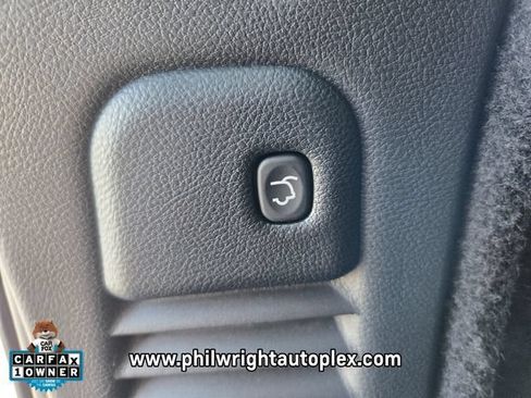 Used 2025 Dodge Durango GT RWD image 19