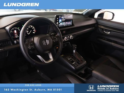 Used 2025 Honda CR-V Sport-L image 8