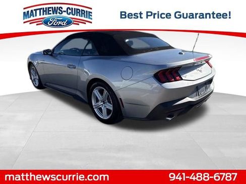 Used 2026 Ford Mustang Premium image 6