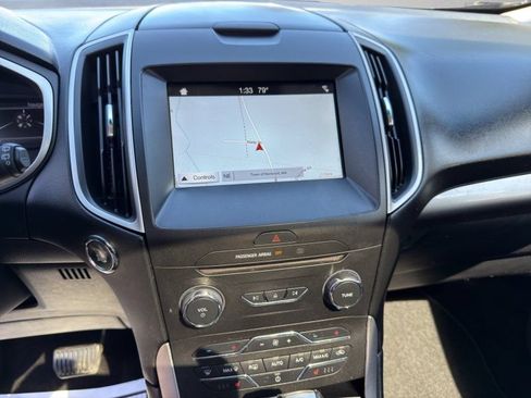 Used 2016 Ford Edge SEL w/ Equipment Group 201A AWD/4WD image 16
