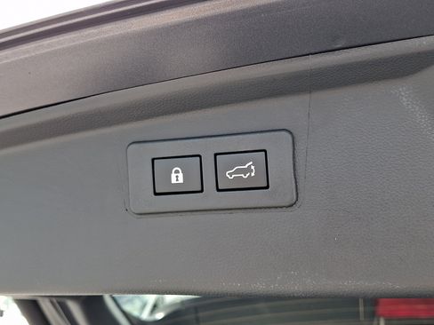 Used 2024 Subaru Outback Premium AWD/4WD image 28