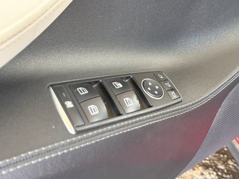 Used 2014 Tesla Model S RWD image 15