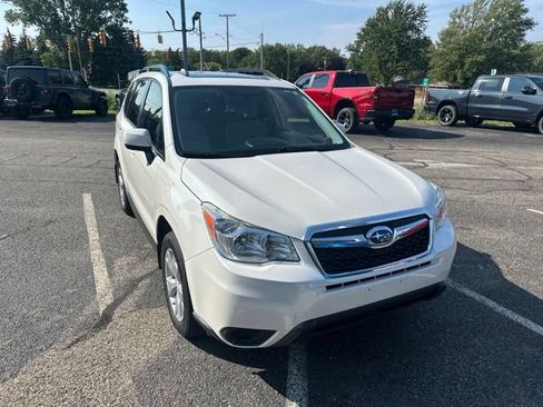 Used 2016 Subaru Forester 2.5i Premium w/ All-Weather Package AWD/4WD image 1