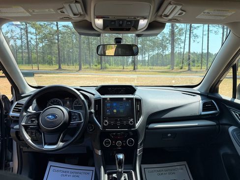 Used 2022 Subaru Forester Limited AWD/4WD image 15