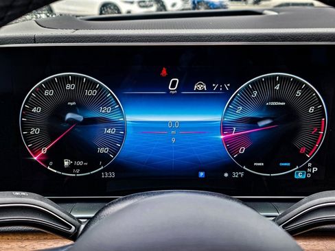 New 2026 Mercedes-Benz GLS 580 4MATIC image 23