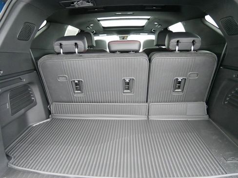 New 2026 Chevrolet Traverse RS image 7