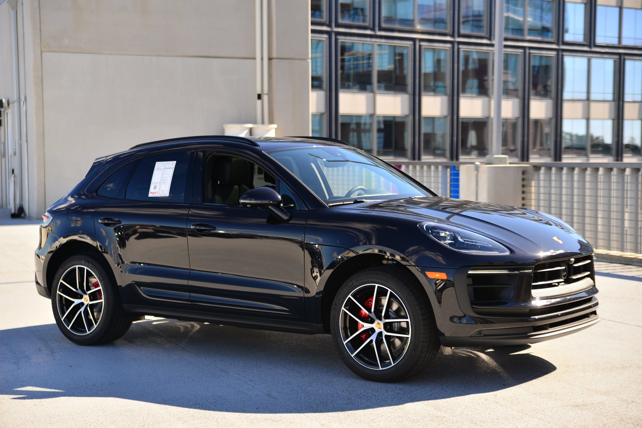 Certified 2026 Porsche Macan S AWD/4WD image 7