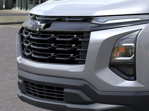 New 2027 Chevrolet Equinox LT w/ Midnight Edition FWD image 13