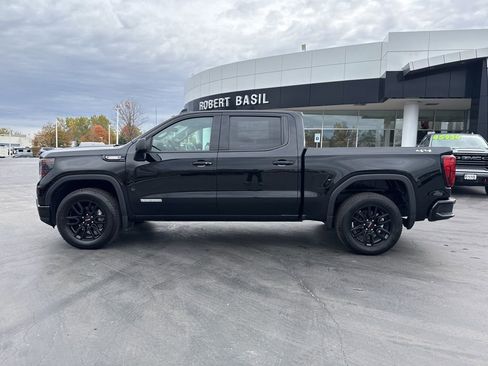 New 2026 GMC Sierra 1500 Elevation image 7