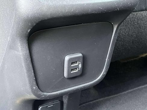 Used 2023 Chevrolet Equinox RS w/ RS Leather Package AWD/4WD image 16