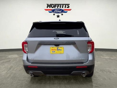 Certified 2023 Ford Explorer XLT w/ Equipment Group 202A image 4