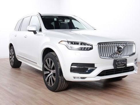 Certified 2025 Volvo XC90 B6 Plus w/ Protection Package Premier image 3
