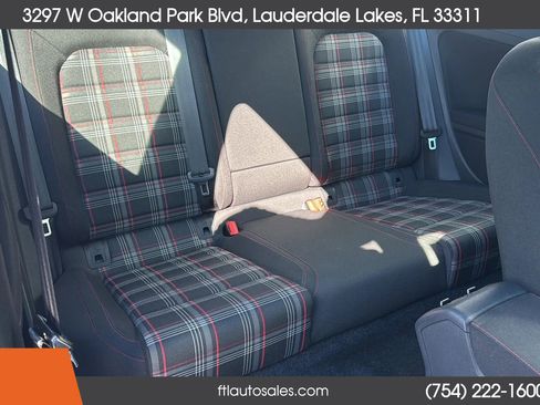 Used 2017 Volkswagen GTI S image 38