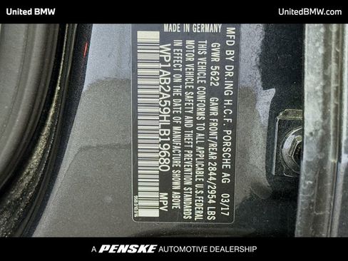 Used 2017 Porsche Macan S image 15